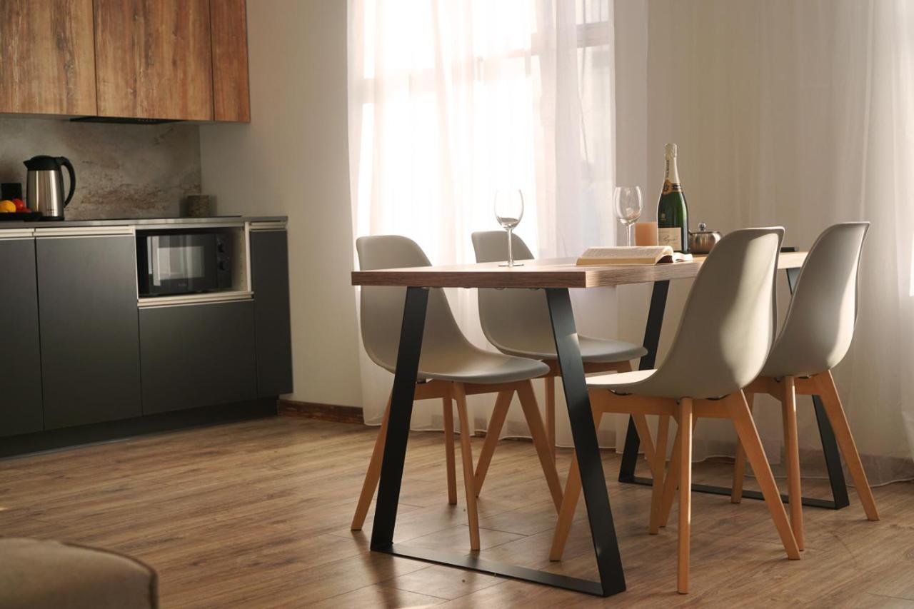 Kamienica Na Nowo Apartamenty Warszawska Mragowo Bagian luar foto
